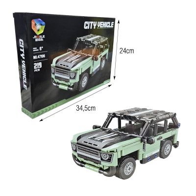 Κατασκευαστικό σετ οχήματος πόλης με 219 τεμάχια, κατάλληλο για παιδιά ηλικίας 6 ετών και άνω. Το σετ επιτρέπει τη συναρμολόγηση ενός εντυπωσιακού οχήματος με λεπτομερή σχεδιασμό, ενισχύοντας τη δημιουργικότητα, τη φαντασία και τη λογική σκέψη. Τα κομμάτια εφαρμόζουν εύκολα μεταξύ τους και προσφέρουν ευχάριστο και εκπαιδευτικό παιχνίδι, τόσο ατομικά όσο και σε ομαδική δραστηριότητα. Κατάλληλο για παιχνίδι αλλά και για συλλογή.