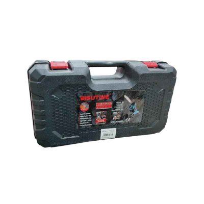 Το ιδανικό εργαλείο για κοπή ξύλων, κλαδιών και μικρών κορμών! Το επαναφορτιζόμενο πριόνι χειρός 48V με λάμα 8″ προσφέρει ισχυρή απόδοση και ευκολία στη χρήση, χωρίς καλώδια. Συνοδεύεται από 2 μπαταρίες , φορτιστή, εργαλεία συντήρησης και ανθεκτική βαλίτσα μεταφοράς για πλήρη φορητότητα.Ιδανικό για αγροτικές εργασίες, κηπουρική, κάμπινγκ ή γενική χρήση στο σπίτι και το εξοχικό. Χαρακτηριστικά: 2 Επαναφορτιζόμενες μπαταρίες 48V για μεγαλύτερη αυτονομία Λάμα κοπής 8″ για αποτελεσματική και γρήγορη κοπή Αντιολισθητική εργονομική λαβή για ασφαλή χρήση Περιλαμβάνεται φορτιστής, κατσαβίδι, προστατευτικό κάλυμμα και βαλίτσα Διαστάσεις βαλίτσας: 35 x 20 εκ. Ισχυρό, φορητό και πλήρως εξοπλισμένο – για κάθε δουλειά στο χέρι σας!