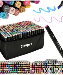Σετ 204 τεμάχια μαρκαδόροι ζωγραφικής διπλής όψης board και fine + Θήκη μεταφοράς Αυτό το πακέτο 204 τεμαχίων έρχεται με πολύ όμορφα και έντονα χρώματα, μπορείτε να παίξετε τη φαντασία και το ταλέντο σας πιο ελεύθερα και οι πίνακές σας θα ζωντανέψουν. Ιδανικό για παιδιά, αρχάριους, φοιτητές, καλλιτέχνες, χομπίστες και επαγγελματίες. Από τη μία πλευρά, έχουν στρογγυλή κεφαλή η οποία θα είναι ιδανική για γραφή ή σχεδίαση, από την άλλη πλευρά, έχουν κεκλιμένη κεφαλή, η οποία είναι ιδανική για την επισήμανση σημαντικών πληροφοριών. Σετ 204 τεμάχια μαρκαδόροι ζωγραφικής διπλής όψης board και fine + Θήκη μεταφοράς Eίναι μη τοξικά, είναι κατασκευασμένα από ασφαλή υλικά, δεν υπάρχει πρόβλημα στην επαφή με το δέρμα, επομένως δεν είναι επιβλαβή για την υγεία των παιδιών σας, μπορείτε να τα χρησιμοποιήσετε με σιγουριά. Τα παιδιά μπορούν να διασκεδάσουν πλήρως στον κόσμο της ζωγραφικής και της τέχνης. Λεπτό άκρο σχεδίασης πάχος : 3mm Χοντρό άκρο σχεδίασης πάχος: 6mm Περιεχόμενα κιτ: Μία θήκη. 204 μαρκαδόροι διπλής όψης. Κωδικός προϊόντος: t02114470